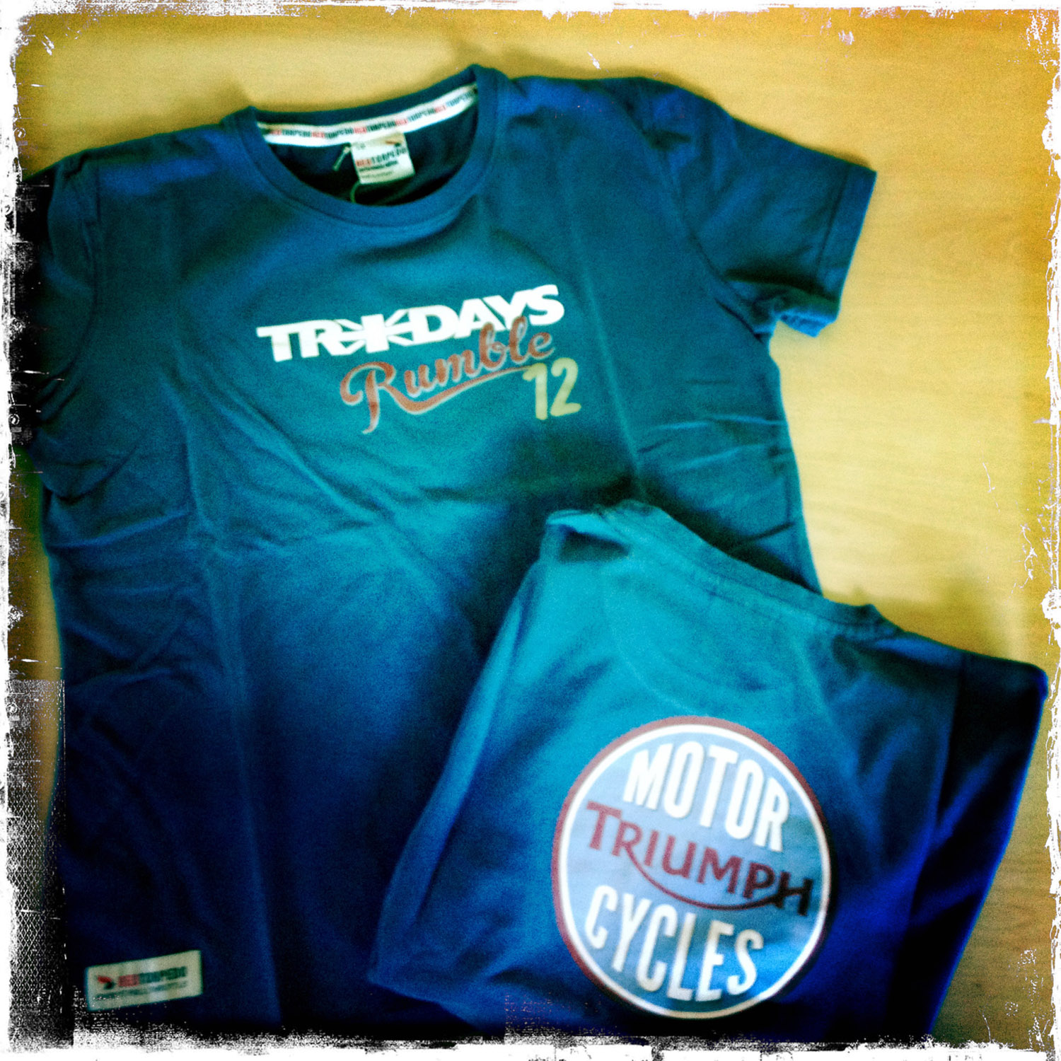 Tridays_blue.jpg Tridays_blue.jpg